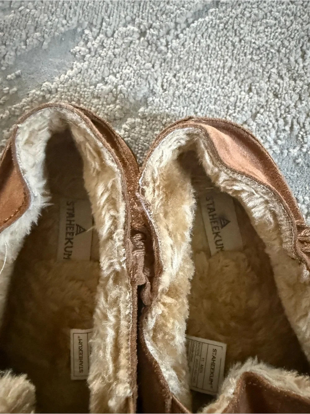 Staheekum curbside slippers